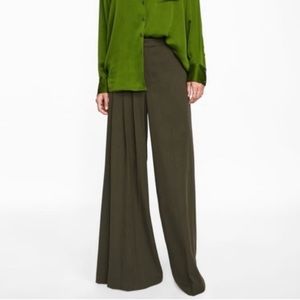Zara pleated one leg trouser